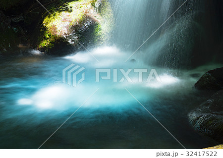 足柄山の山奥 足柄山の山奥 32417522