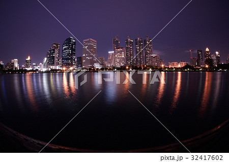 Bangkok Night View from Benjakiti Park 32417602