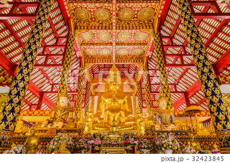 gold Buddha statue in church . 32423845