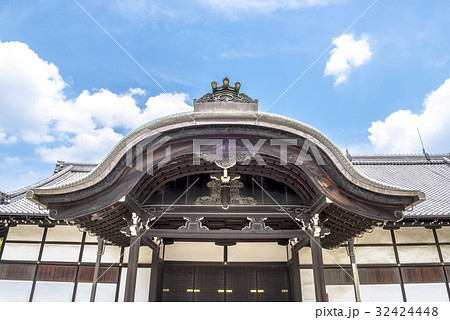 二条城の本丸御殿玄関 32424448