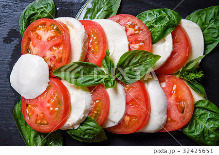 カプレーゼ カプレーゼ 32425651