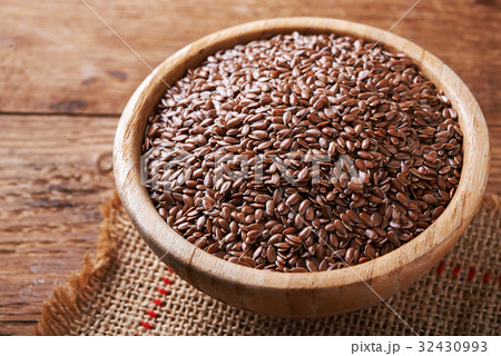 flax seeds in bowl 32430993