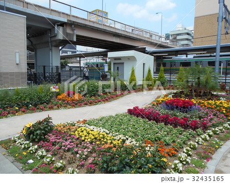 JR高崎線　上尾駅　駅前喫煙スペース（西口） 32435165