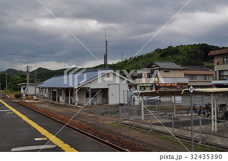 JR西日本 山陰本線 仁万駅 JR西日本 山陰本線 仁万駅 32435390