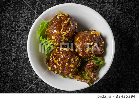 中華肉団子　Chinese meat dumplings 32435394