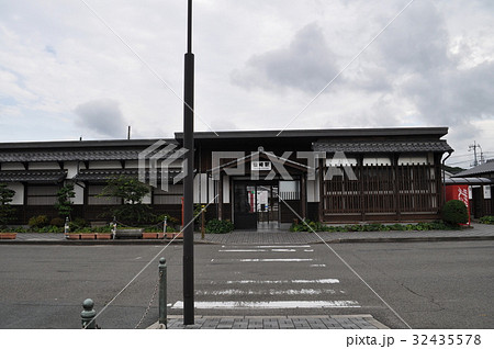 ＪＲ西日本　山陰本線　仙崎駅 32435578