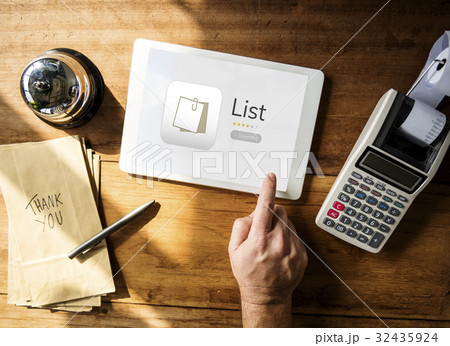 Illustration of personal organizer notepad on digital tablet 32435924