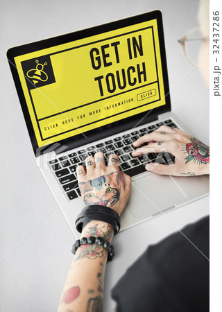 Yellow Bee Website Homepage Chat Phrases 32437286