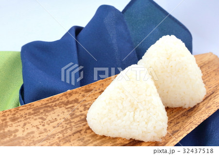 おにぎり おむすび 米 日本食 おにぎり おむすび 米 日本食 32437518