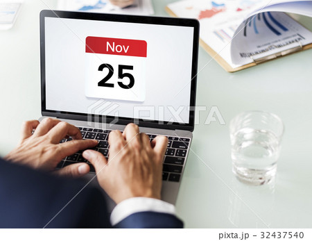 Illustration of calendar schedule personal organizer on laptop 32437540