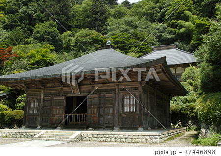 雲巌寺　釈迦堂 32446898