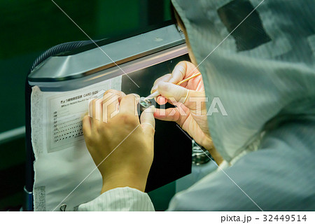 レンズの製造 レンズの製造 32449514