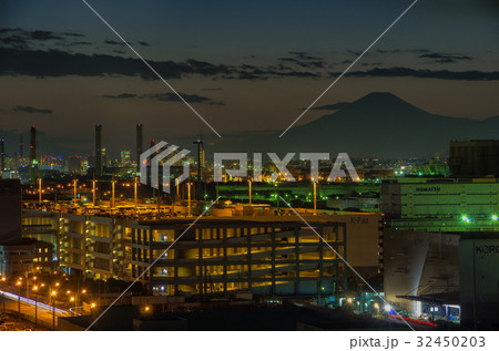 【川崎夜景】 川崎マリエン 工場夜景 富士山 【川崎夜景】 川崎マリエン 工場夜景 富士山 32450203