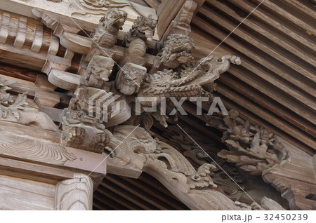 信州 塩尻の神社 北熊井神社 大隅流の名工柴宮矩重作の本殿(長野県宝)の彫刻群 信州 塩尻の神社 北熊井神社 大隅流の名工柴宮矩重作の本殿(長野県宝)の彫刻群 32450239