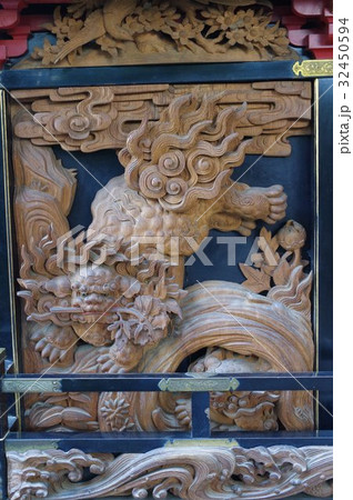信州 松本の文化財 須々岐水神社の祭りの舞台 薄町町の舞台の彫刻 立川流彫刻の舞台(山車)は長野県宝 信州 松本の文化財 須々岐水神社の祭りの舞台 薄町町の舞台の彫刻 立川流彫刻の舞台(山車)は長野県宝 32450594