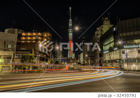 【東京夜景】 スカイツリー 浅草 駒形橋東詰 【東京夜景】 スカイツリー 浅草 駒形橋東詰 32450791