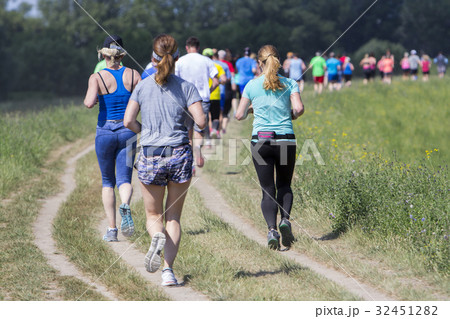 Outdoor cross-country running marathon Outdoor cross-country running marathon 32451282