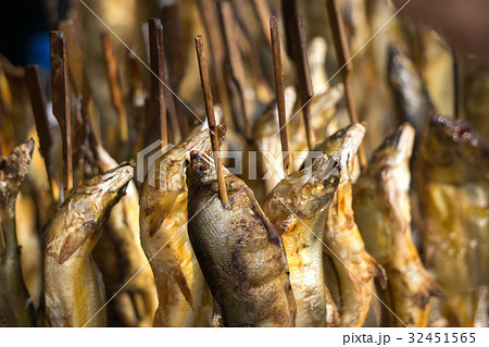 鮎の塩焼き  32451565