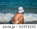 girl plays with waves 32454242