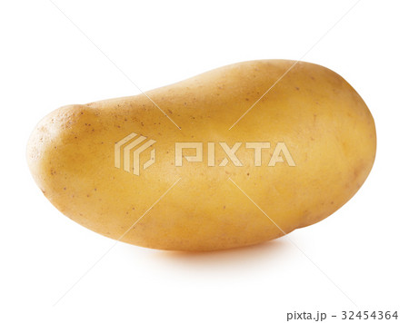 Tuber young potatoes isolated on white background Tuber young potatoes isolated on white background 32454364