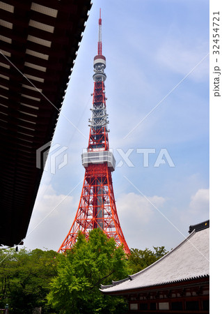 東京タワーと増上寺 32454721