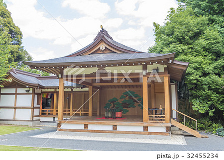 阿佐ヶ谷神明宮の能楽殿（東京都杉並区） 32455234