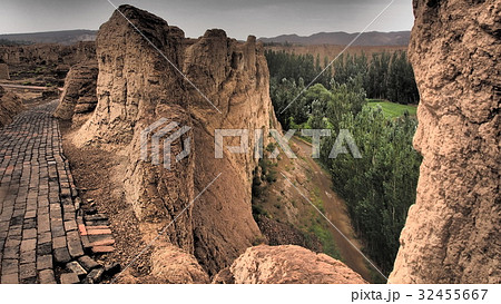 新疆ウィグル自治区トルファン・交河故城 / Jiaohe Ruins, Turpan, China 32455667