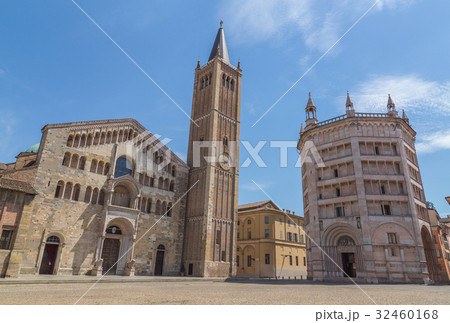 Piazza del Duomo Parma Emilia Romagna Italy 32460168