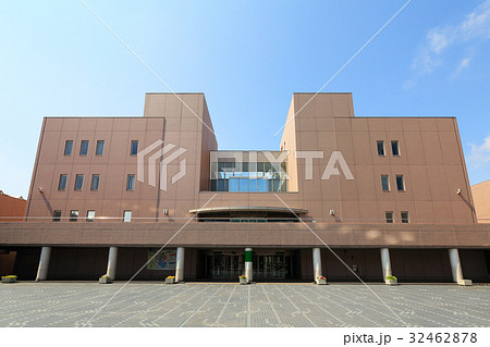 三重県立図書館(三重県総合文化センター・生涯学習棟) 三重県立図書館(三重県総合文化センター・生涯学習棟) 32462878