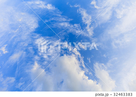 青空と雲　巻雲 32463383