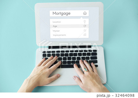 Real estate residential investment graphic on laptop 32464098