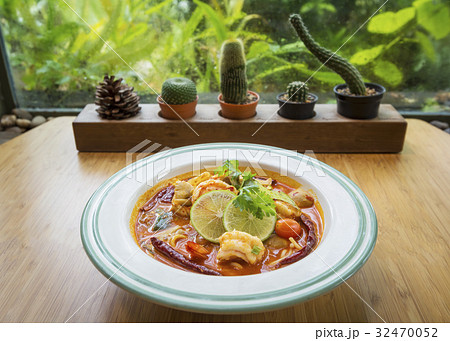 Tom Yam Kung (Thai cuisine), Thai food  32470052