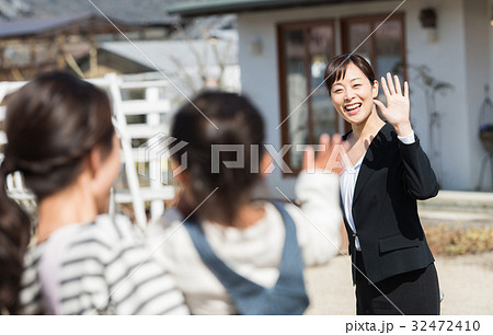 働くママ イメージ 働くママ イメージ 32472410