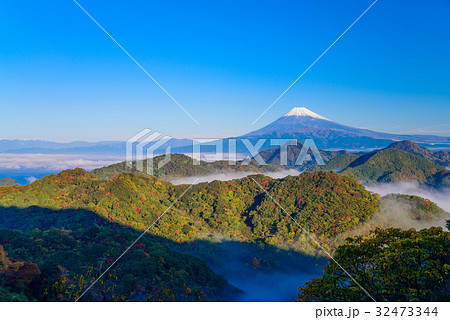 【静岡県】伊豆の国から、富士山、雲海 32473344
