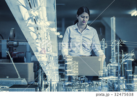 産業とテクノロジー 32475638