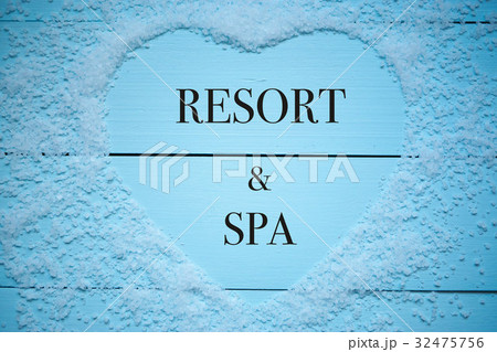 heart from sea salt with balneotherapy spa resort 32475756