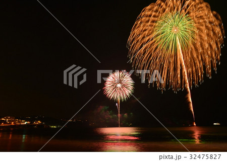 【神奈川県】湯河原温泉海上花火大会 32475827