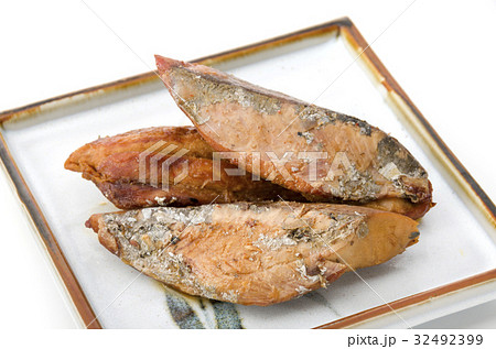 かつおのなまり節 かつおのなまり節 32492399