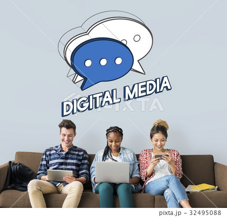 People Chat Bubble Message Social Media Graphic People Chat Bubble Message Social Media Graphic 32495088