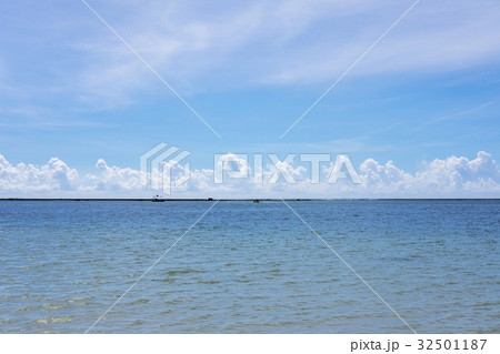 アラハビーチ　沖縄県 32501187