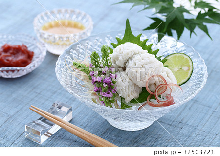 鱧の湯引き 32503721