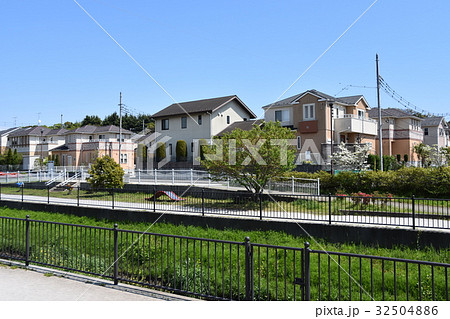 茅ヶ崎　新しい町並み 32504886