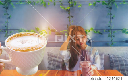 young lady, teenage girl drink the cool coffee in  32506214