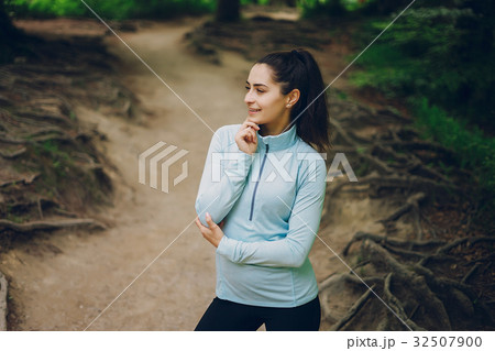 girl in forest 32507900