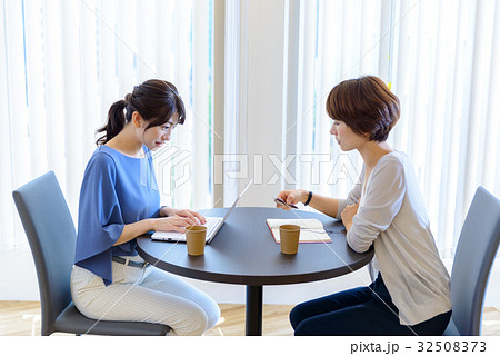 ビジネスシーン 32508373