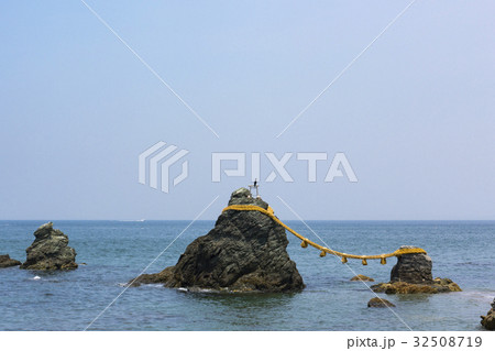 二見ヶ浦 夫婦岩 32508719