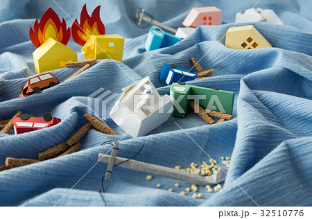 津波　洪水　豪雨災害　自然災害　水害　浸水 32510776