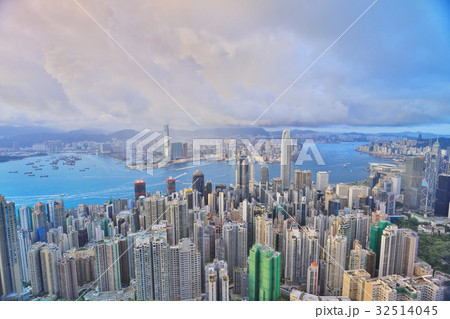 Hong Kong, China city skyline from Victoria Peak. 32514045