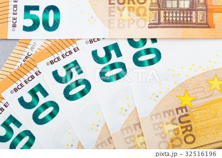 Ticket of 50 Euros 32516196