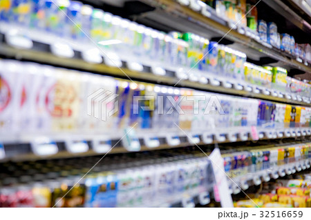 ビール　カクテル　発泡酒　アルコール　ぼかし　ソフトフォーカス　イメージ　連想 32516659